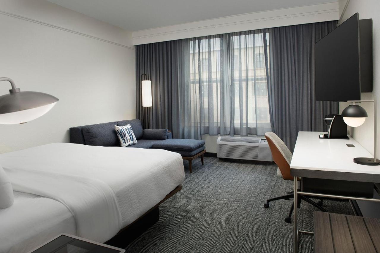 Courtyard By Marriott Savannah Downtown - Historic District Exterior photo