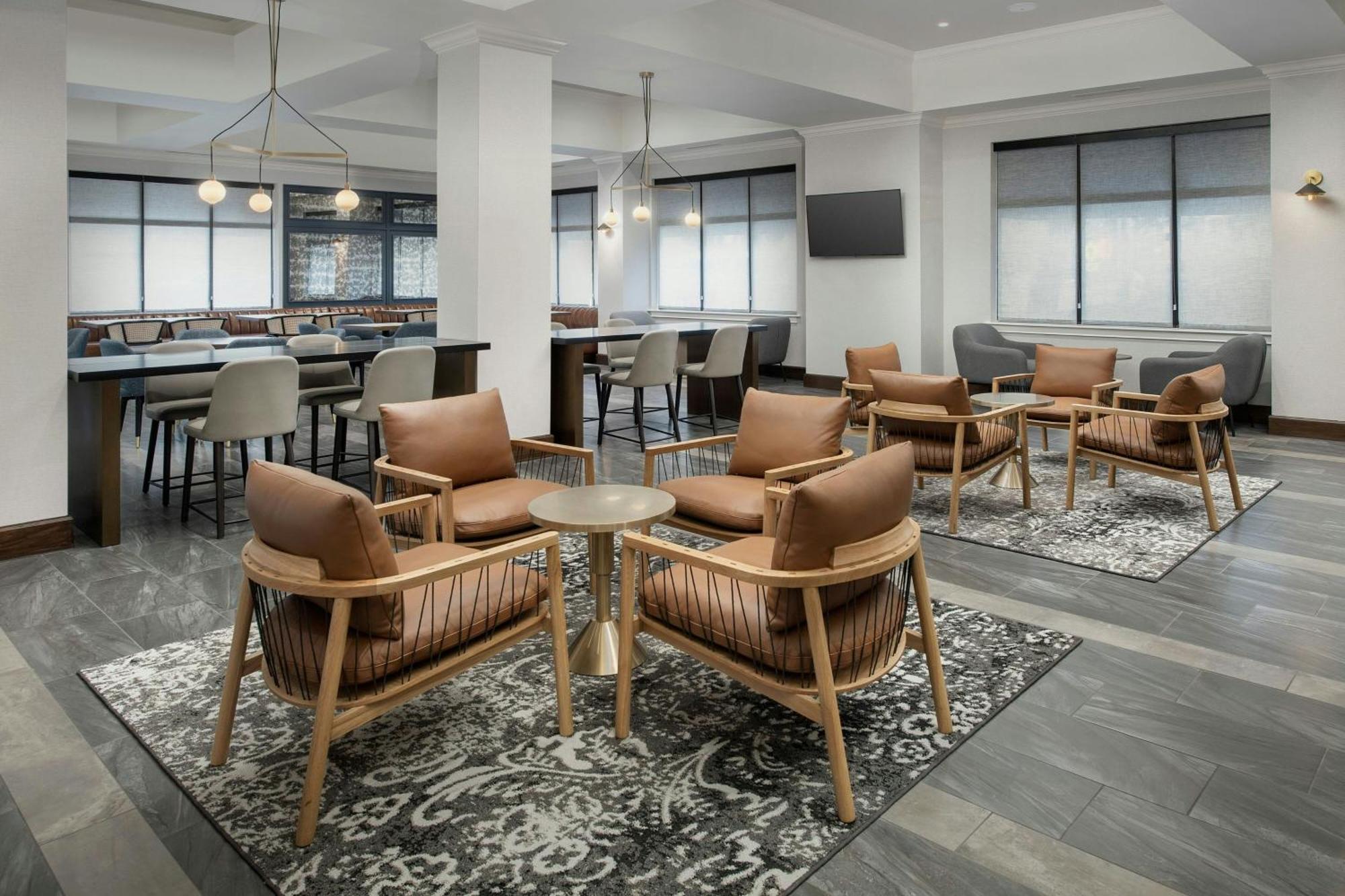 Courtyard By Marriott Savannah Downtown - Historic District Exterior photo