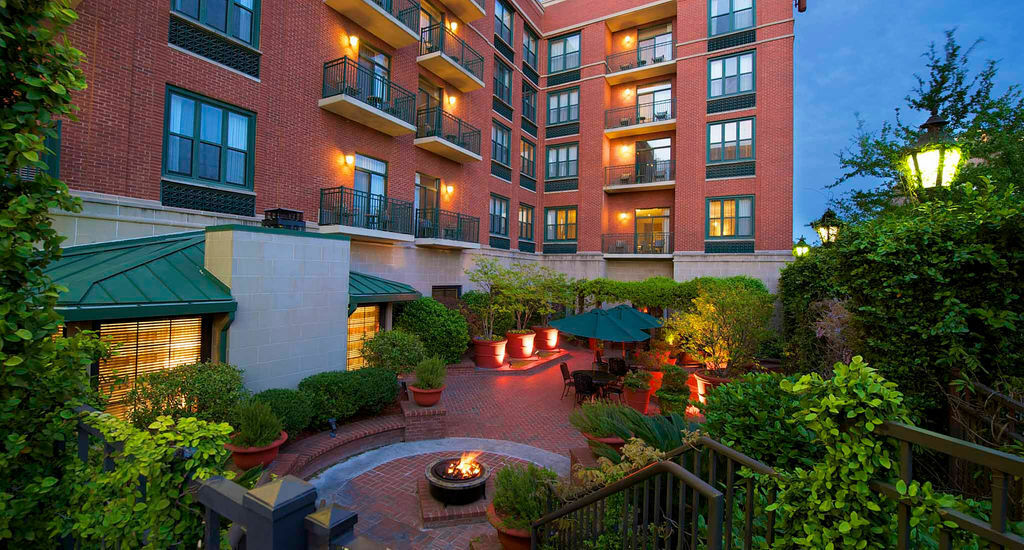Courtyard By Marriott Savannah Downtown - Historic District Exterior photo